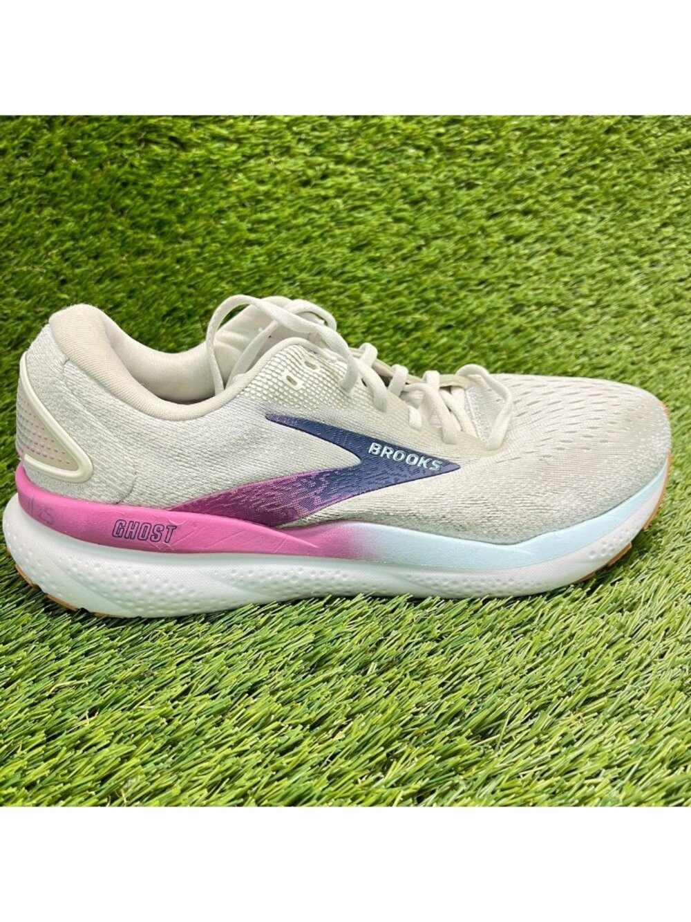Brooks Ghost 16 Womens Size 9.5D Gray Purple Athletic Running Shoes Sneakers